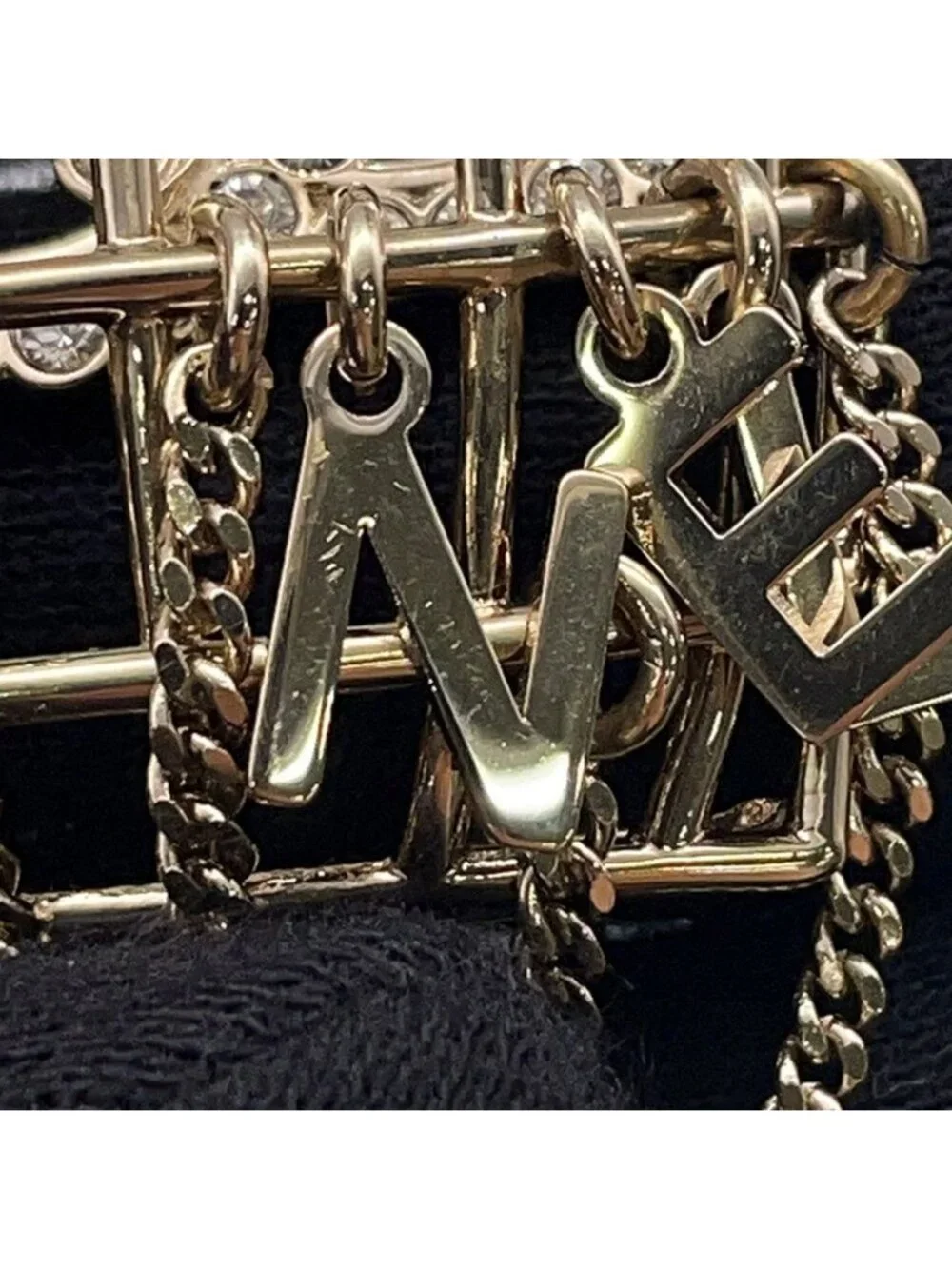 CHANEL brooch bird